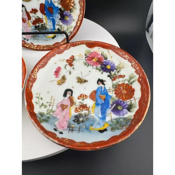 Vintage Set of Hand Painted Japanese Style Saucers - Picture 3 of 7